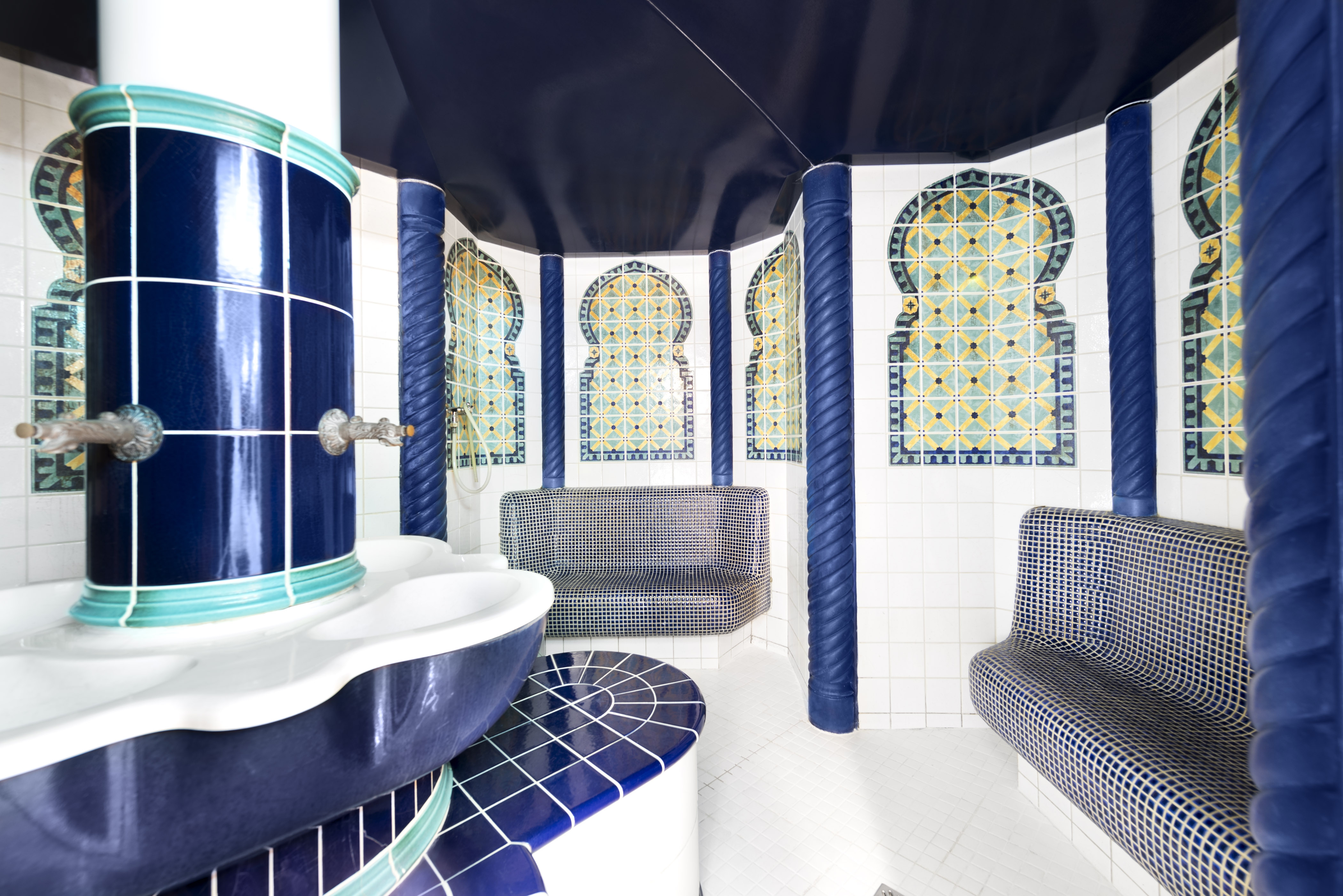 MSC Cruises MSC Armonia Aurea Spa 2.jpg